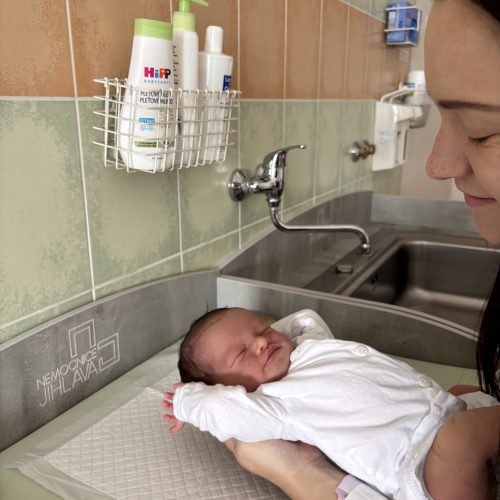 Nemocnice Jihlava otevřela na porodnici druhý rodinný pokoj